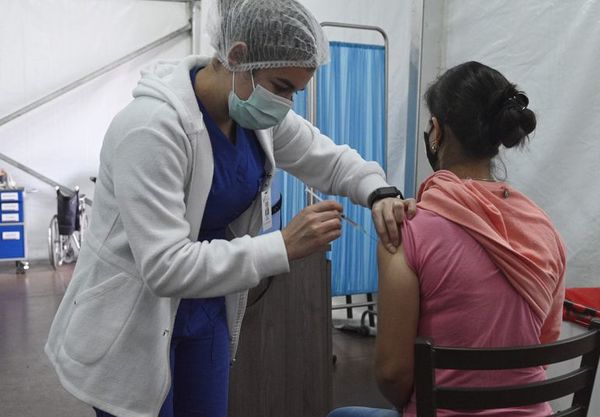 Impacto de una tercera ola covid dependerá de la inmunización, dicen expertos - Nacionales - ABC Color