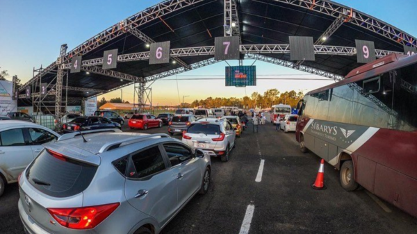 Aplicación de dosis anticovid se hará solo en el Rubén Dumot este domingo