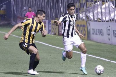 Libertad-Guaraní, un clásico en Sajonia - Fútbol - ABC Color