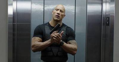 La Nación / “No usaremos armas reales en absoluto”, promete “The Rock” Johnson en sus películas