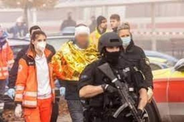 Internan en hospital psiquiátrico a atacante en tren de Alemania
