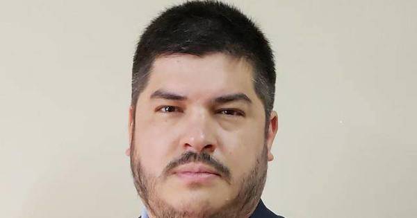 La Nación / La presencia de un político en la CSJ da mala señal a la sociedad y al mundo, advierten