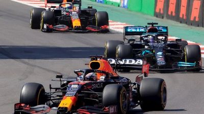 Verstappen gana en México y amplía su liderato en el Mundial