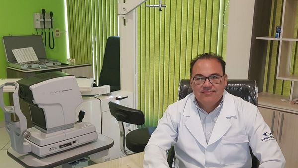 “Los gobiernos de Cartes y Mario Abdo nos hundieron en una desesperanza”