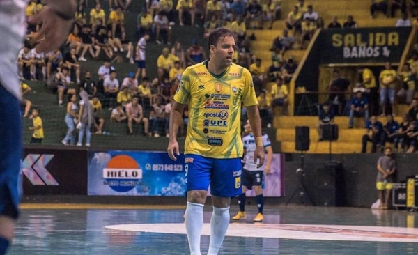 Diario HOY | Darío Herrera, gloria del fútbol de salón, necesita de todos