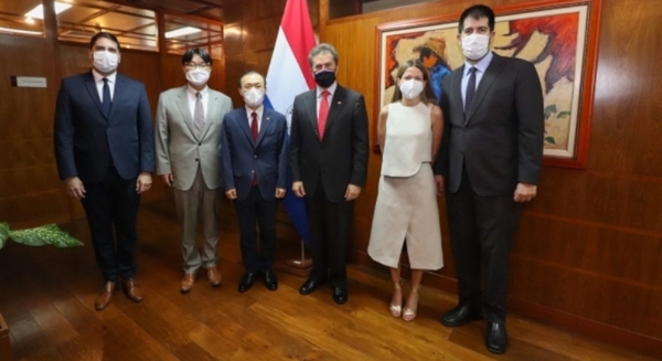 Avanzan en la construcción del ecosistema paraguayo de electromovilidad