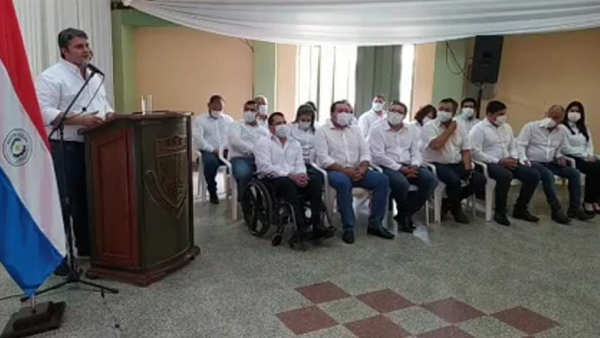 Marcos Benítez presenta a los integrantes de su gabinete - Noticiero Paraguay