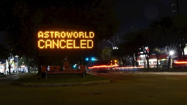Querellan a los organizadores del concierto de Houston con 8 muertos