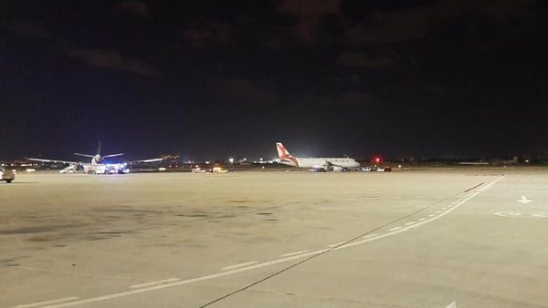 Confirman relación entre avión desviado a España y grupo marroquí