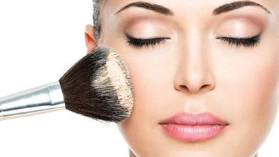 Crónica / "Me engañaron" he'i un tipo que pidió divorcio tras ¡ver a su doña sin maquillaje!