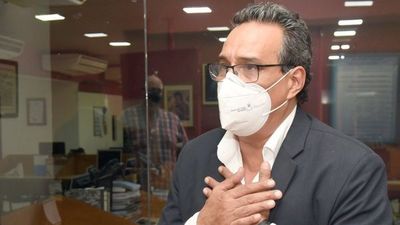 Juez José Delmás se inhibe del caso del gobernador Hugo Javier 