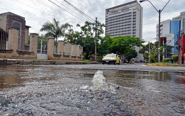 Sobre Lillo arranca el jueves el cambio de tuberías de agua en Asunción, anuncia Essap - Nacionales - ABC Color