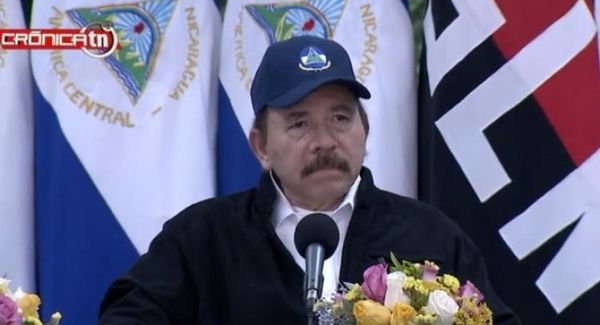 El dictador nicaragüense Daniel Ortega renueva su mandato