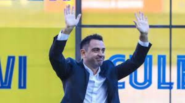 Xavi fue presentado como nuevo DT de Barcelona