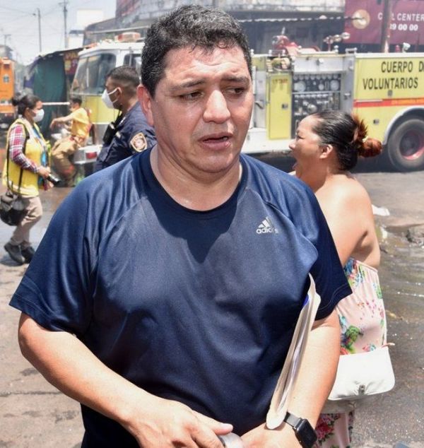 Director del Mercado 4 recula sobre su renuncia