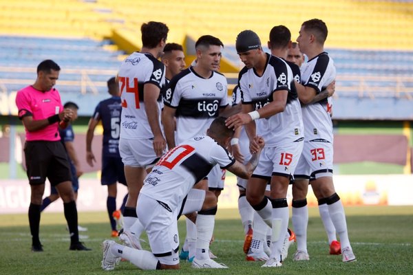 Olimpia, con sorpresivas ausencias y una gran novedad para enfrentar a Luqueño