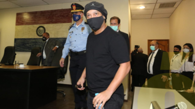 Crónica / "Ronaldinho quedó con un cariño muy grande hacia la gente" he'i su abogado