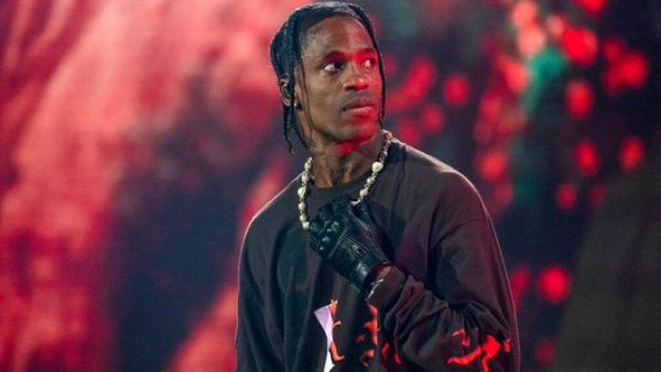 Denunciaron al rapero Travis Scott tras la avalancha humana que dejó 8 muertos en un festival de música