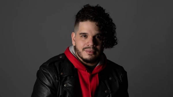 Diario HOY | Artista urbano ‘CH13’ se lanza a la escena local con “Emociones”
