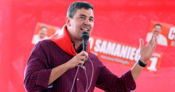 La Nación / Peña cuenta con autonomía política para ejercer liderazgo, asegura Barrios