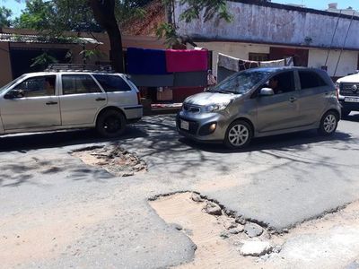 Felipito y concejales reciben mañana una ciudad desordena y con deudas - Nacionales - ABC Color
