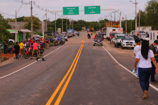 Inauguran renovación de ruta Villeta–Alberdi