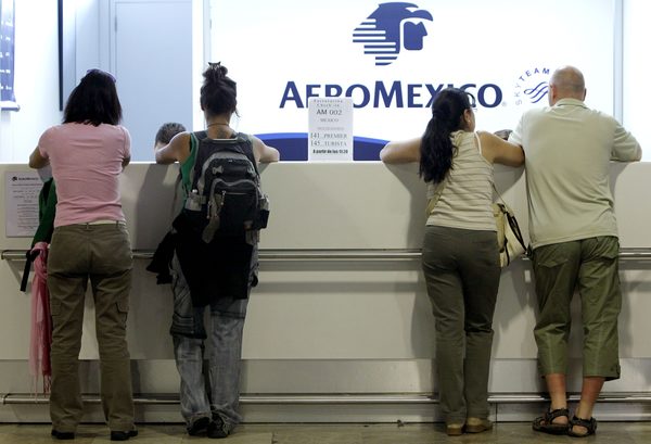 Autoridades llaman a aerolíneas mexicanas a dejar de cobrar equipaje de mano - MarketData