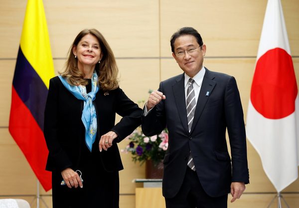 La canciller colombiana busca "mayor convergencia" con Japón en TPP-11 y APEC - MarketData