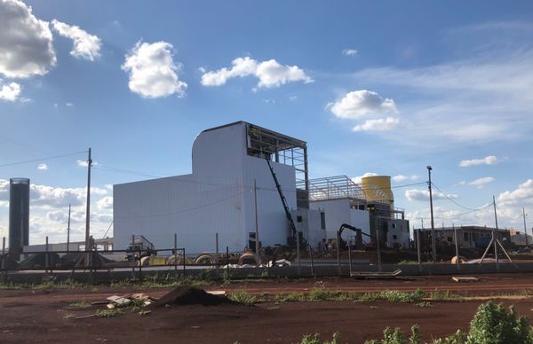 Obras de cuatro fábricas de diferentes rubros en su etapa final en Hernandarias - La Clave