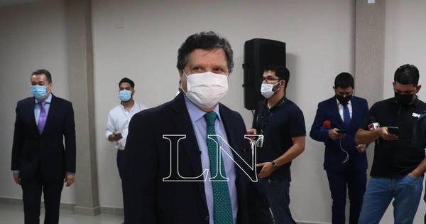 La Nación / El ministro Euclides Acevedo reveló el secreto de su agradable aroma