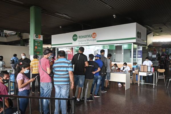 Anticovid: bajas cifras en registro y dosificación ponen en jaque al plan de vacunación - Nacionales - ABC Color
