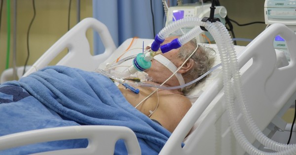 Singapur anuncia que no pagará el tratamiento contra el Covid-19 a pacientes que no quieran vacunarse - SNT