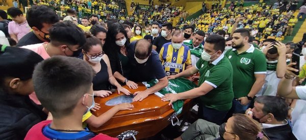Presidente Franco despidió con honores a su ídolo, Darío Herrera