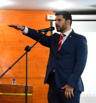 Juró Nenecho y ya tuvo su primera derrota en la Junta | OnLivePy