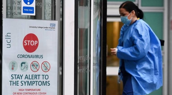 Diario HOY | Inglaterra impondrá obligación de vacunarse contra covid a personal de salud pública
