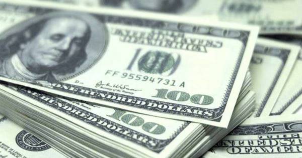 La Nación / El Banco Central del Paraguay acelera la venta de dólares