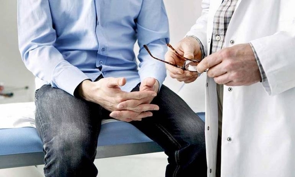 Diario HOY | Noviembre azul: Hombres cuentan con 2 días de permiso para realizarse estudios