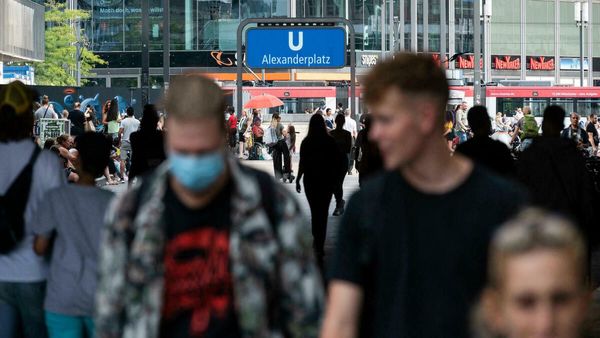 Alemania: Cuarta ola de covid-19 golpea con fuerza y ha sido calificada como la “pandemia de los no vacunados”