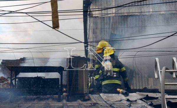 Diario HOY | Nuevo director del Mercado 4 promete "acciones bien revolucionarias"