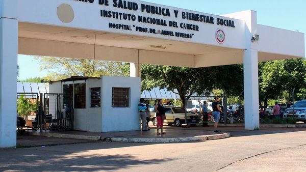Con amparos, oncológicos piden provisión de fármacos