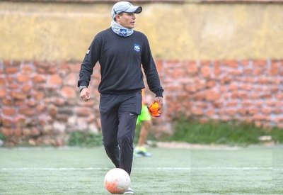 Crónica / DAILER GUTIÉRREZ: “QUIERO DIRIGIR EN PARAGUAY”