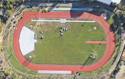 Velocidad y vallas, el desafío - Polideportivo - ABC Color