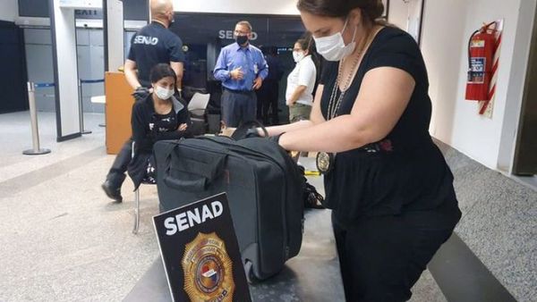 Mujer que iba a España fue detenida con cocaína