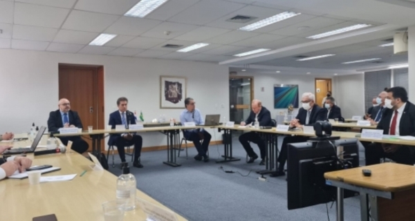 Autoridades del MIC presentaron a empresarios del sector autopartista del Brasil las ventajas de invertir en Paraguay