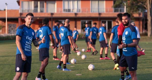 Con la mente puesta en Chile, la Albirroja trabajó en Ypané