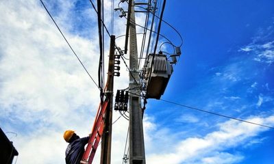 ITAIPU culmina instalación de más de 1.900 transformadores para reforzar red de distribución de la ANDE