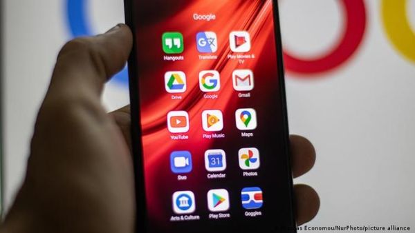 UE confirma multa de 2.420 millones de euros a Google por abuso de posición dominante
