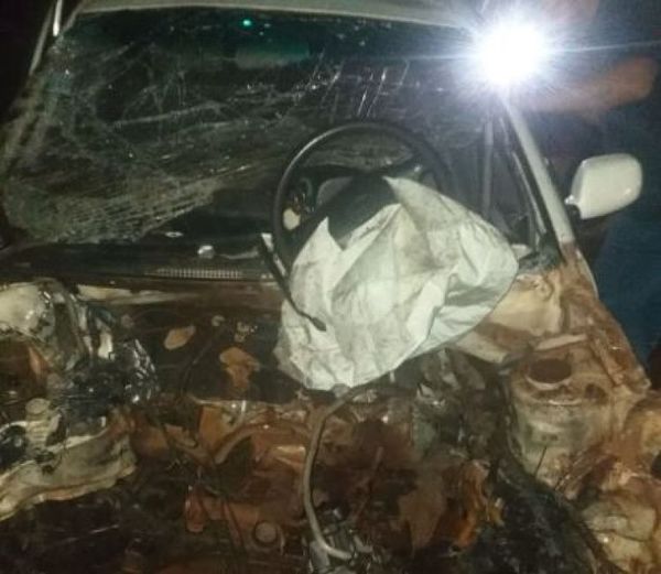 Conductor se fuga tras protagonizar violento accidente en Pedro Juan Caballero