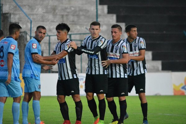 Sol de América y Santaní buscan las semifinales de la Copa Paraguay
