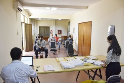 APERTURA DE SOBRES DEL LLAMADO A LICITACIÓN PARA CONSTRUCCIÓN DE POLIDEPORTIVO EN CARMEN DEL PARANÁ - Itapúa Noticias